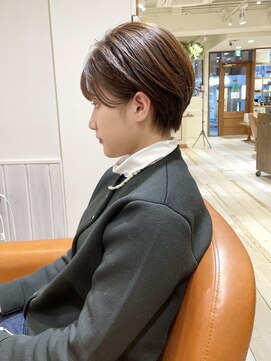 ネオリーブ クタ 町田店(Neolive kuta) 大人ショート【町田、町田駅220308】