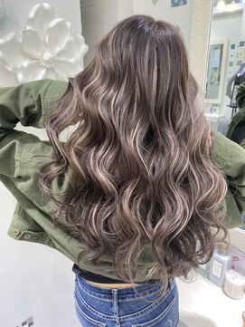 ラピス 池袋(Lapis) ハイライト