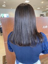 アッシュ アーティスティック スタジオ オブ ヘア(Ash artistic studio of hair)&nbsp;ナチュラル赤み消しブラウン