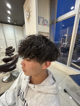 フィッツ(Fits) ツイストスパイラルパーマ