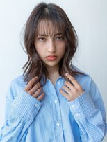 セミディ／シアンカラー／大人かわいい／レイヤーカット