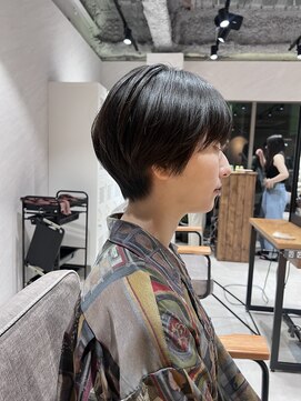 アドア 横浜(ADORE) 【ADORE横浜】マッシュショート×黒髪ショート