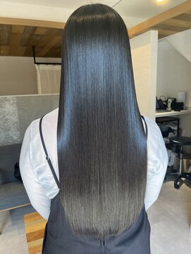 ブルーム ヘア デザイン ドゥーエ(bloom hair design due) ビターチョコレート|髪質改善×塚口で叶う美髪矯正【縮毛矯正】