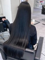 エル バイ アンキシム(elu by AHNKISM)&nbsp;艶髪レイヤーカット髪質改善縮毛矯正似合わせ心斎橋