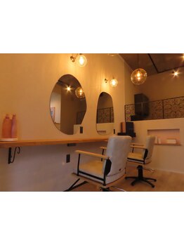 経験豊富なスタイリストが、あなたの理想を実現！プライベートサロン“anew”にぜひお越しください！