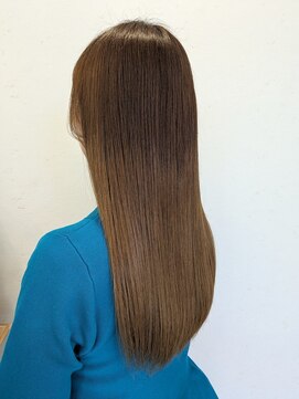 ルッカ 浦安(lucca) 美髪/ワイドバング/外ハネ/イメチェン[浦安/南行徳/髪質改善]