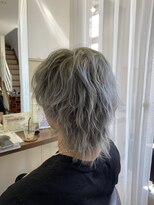 コアフィールフィス(COIFFURE fils) 新規お得クーポンあり【見附 今町】シルバーカラー