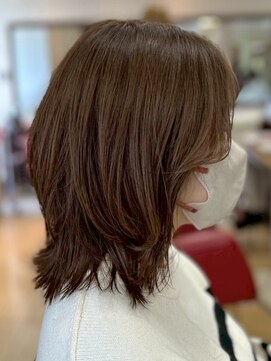 ヘアークリアー 春日部 ”おすすめ”オリーブカラー×ミディアムウルフスタイル♪