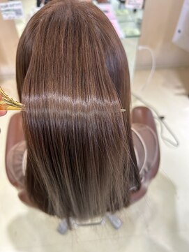 アズール 草加(azule) 髪質改善カラー　ブラウン　ツヤ髪スタイル