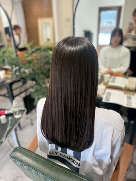 シャルムバイルーチェココ(CHARME by Lu'ce coco) スモーキーシャインロング