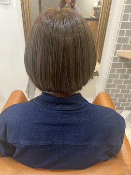 アカヒゲ 新札幌店(AKAHIGE) 艶ボブ