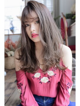 アリー 原宿 表参道(ALLY) [ALLY阿部]The 外国人風レイヤースタイル×グレージュ