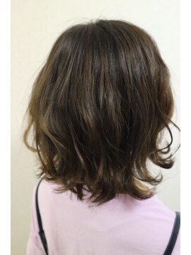 フィス(Fe's) オリーブアッシュモード３Dカラー