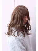 【フォト婚もこれでバッチリ】ハイトーングレージュカラー