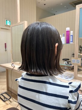 カシータ ヘア リゾート イオンモール熱田店(Casita hair resort) お子様カット／外ハネ／ミディアム／結べる長さ