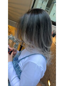 ラフ 難波店(LAFF) #黒髪#ボブルフ#ネビージュ#小顔#ワンレン