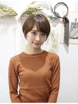 メモリーズ 銀座(Memories) 簡単スタイリング！大人綺麗なショートヘア！