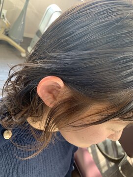 ヘアーサロンクラッシー(Hair Salon CLASSY) イヤリングカラー