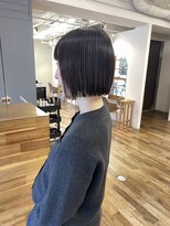 シロ(siro)&nbsp;切りっぱなしボブ