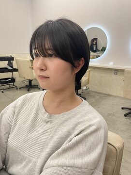 サンド 鹿児島中央(sand) @ayumi_sand ショートカット マッシュショート グレージュ