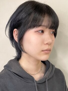 トレヘアー 京都 烏丸(tRe hair) ショートウルフ　ネイビーカラー
