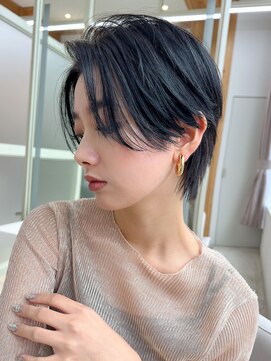 アフロート ディル(AFLOAT D'L) 20代30代大人かわいい前髪ありのマッシュショート