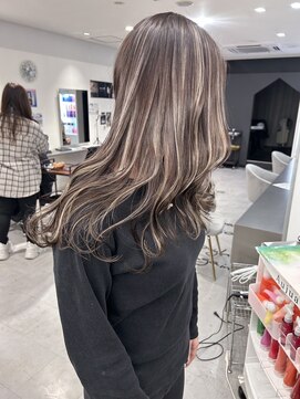 キング 枚方店(K!ng) 縮毛矯正髪質改善ハイライトレイヤーカット枚方美容室エクステ