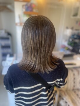 リム(LiM) 白髪ぼかしハイライト