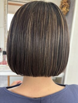 シエスタヘアー(SIESTA hair)の写真/大人女性の大きな悩み、グレイカラー/白髪染めにも対応◎白髪染めでもオシャレを楽しめるようにご提案♪
