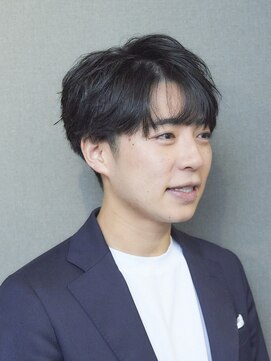 ビーダンディー(Bee dandy) ビジネスツーブロック フェザーパーマ シースルーバング