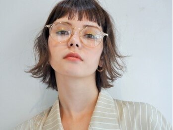 ヘアーサロン サボイア(HAIR SALON SAVOIA)の写真/丁寧なカウンセリングで、あなたのなりたいを実現♪あなたの髪のお悩みや理想を汲み取り提案してくれる