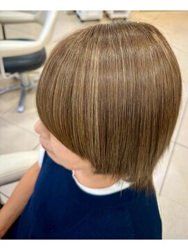 イーストハムネオ(EAST HAM NEO) 白髪ぼかしハイライト/白髪染め/ナチュラル/ショート