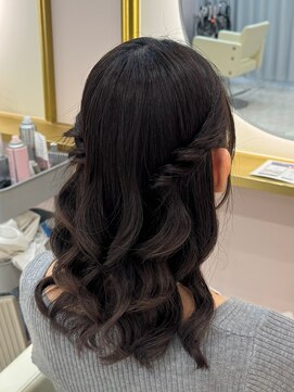 アリエス 大宮駅西口店(Aries) ねじりハーフツイン