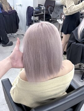 シェイロ(Cielro) ホワイトベージュ【Kentaro】