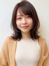 ブロッサム 東武練馬店(Blossom)&nbsp;40代50代小顔丸みボブ◎レイヤー外ハネボブ大人可愛いオリーブ