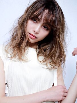 リアン(Lien) Lien☆フォギーグレージュ×ナチュラルバレイヤージュ　立川