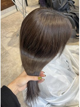 リーオオサカ(Lee Osaka) グレージュカラー/kana