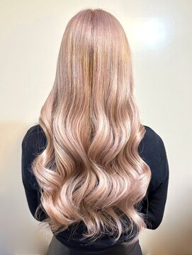 リリー シブヤ(Lilly shibuya) 【Lilly渋谷】#ピンクベージュ#ヨシンモリ#学割U24#韓国