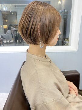 ドロシー 郡山桑野店(Dorothy) ミニウルフチェリーブラウンホワイトグレージュフェザーパーマ