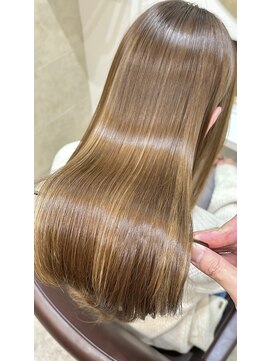 ジーナ 北千住ミルディス通り(Zina) 最高級の艶髪は美髪矯正で決まり★ツヤサラストレートヘア