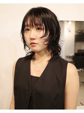 ヨー(Yoh-) 【ウルフパーマ/中里千尋】ウルフ/パーマ/レイヤースタイル/韓国
