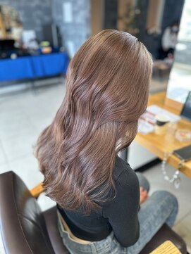 ラウル(Laulu) 黒髪/ボブルフ/ネビージュ/小顔/ワンレン/佐倉/髪質改善/前髪