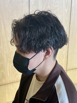 ニアウ 伊勢崎連取店(Niau) ツイストスパイラルパーマスパイラルパーマシャドウパーマ