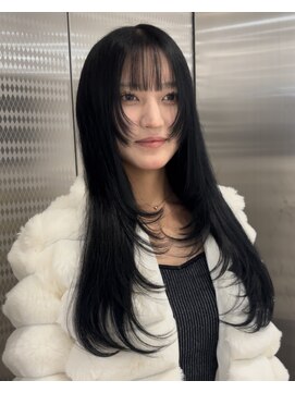 シェノン フェム 名古屋 名駅店(CHAINON×FeM#) 透明感◎/艶髪/暗髪/名古屋/髪質改善/レイヤーカット