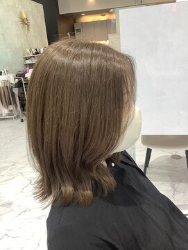 ハーツヘアーズ 五日市店(HEARTS hair's) 切りっぱなしボブ/アッシュベージュ