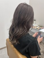 エウ(eu)&nbsp;グレージュカラー／ブリーチカラー