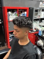 グロウヘアワークス(grow hair works)&nbsp;癖毛×スキンフェード