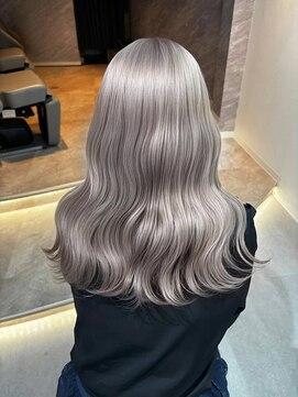 ラビス 池袋(Lovis) 《鳥越》黒髪/オリーブグレー/小顔ヘア/ココアベージュ