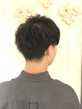 ネオリーブ チロル 横浜西口店(Neolive CiroL.) メンズ束感スタイル