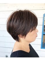 ヒマワリ(HIMAWARI)&nbsp;40代 50代 60代 白髪ぼかし　ハイライト マッシュショート